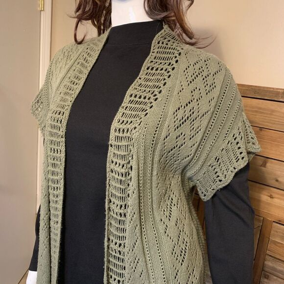 SON0MA Shrug Army Green Cable knit design - Picture 2 of 7